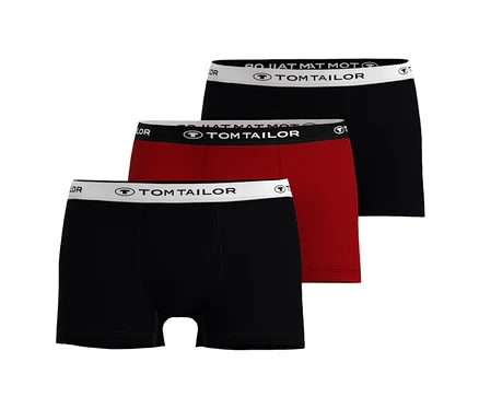 Tři boxerky Tom Tailor »Buffer«, dvoje černé a jedny tmavě červené, jsou naskládané na sobě. Všechny mají bílý pas s logem Tom Tailor.