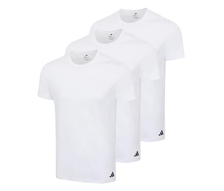 Tři bílá trička adidas Active Core, uspořádaná kaskádovitě, s logem adidas na spodním lemu.