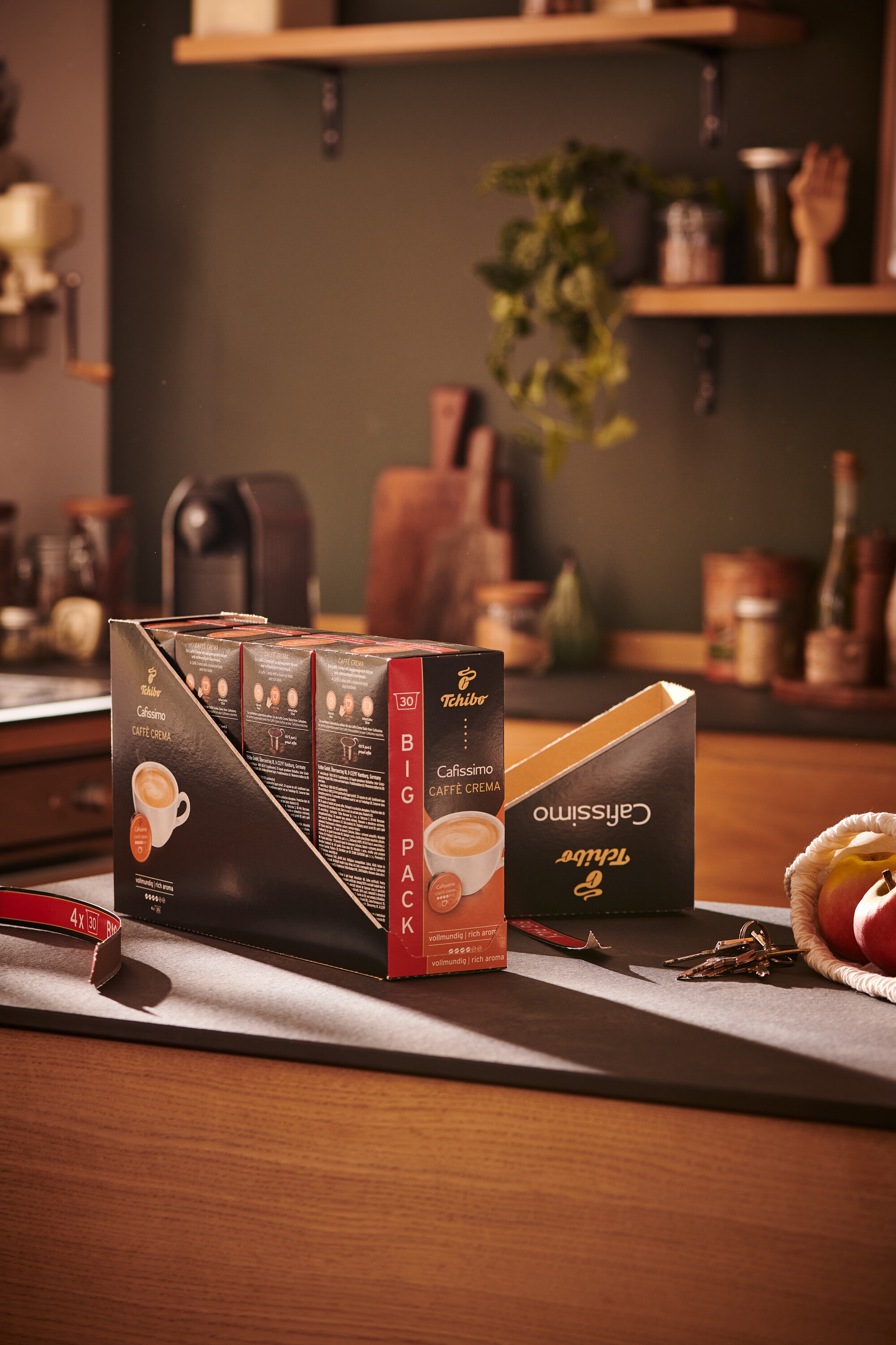 Balení Cafissimo Caffè Crema plná chuť 30 kapslí v papírovém obalu.