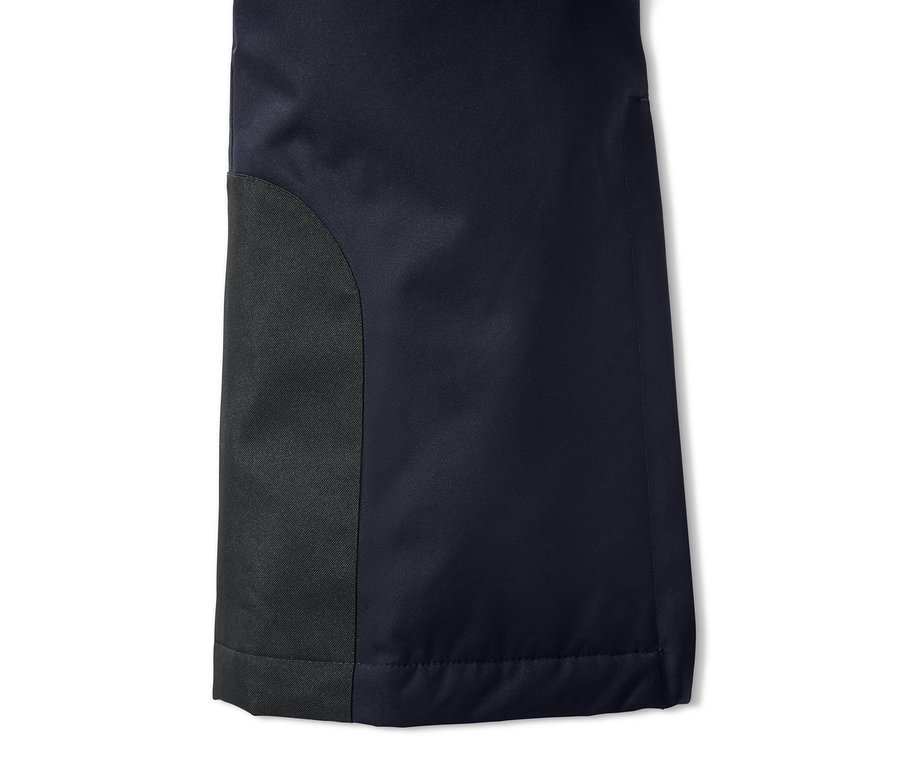 Detail lyžařských kalhot.