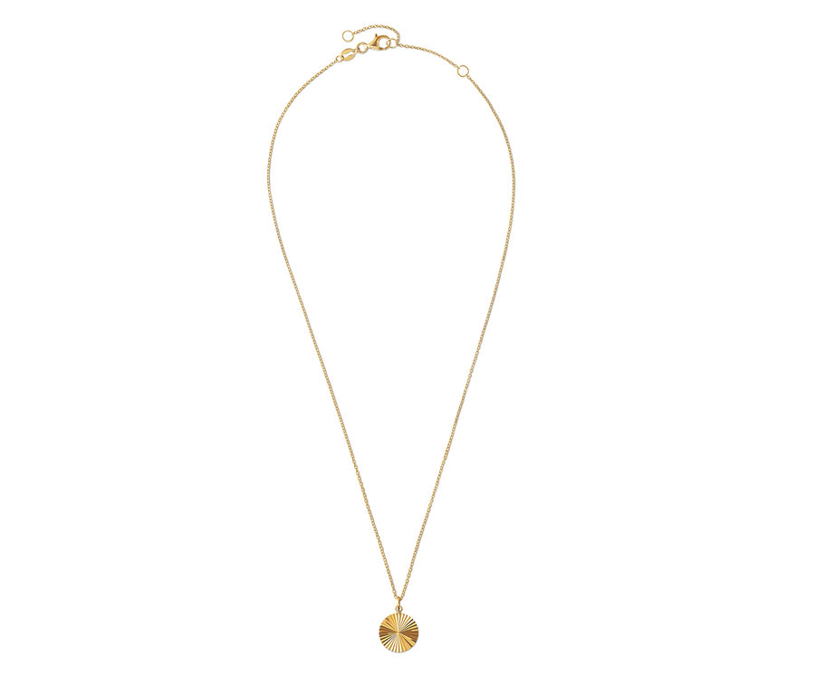 Zlatý náhrdelník ze stříbra 925/1000 s přívěskem ve tvaru slunce.