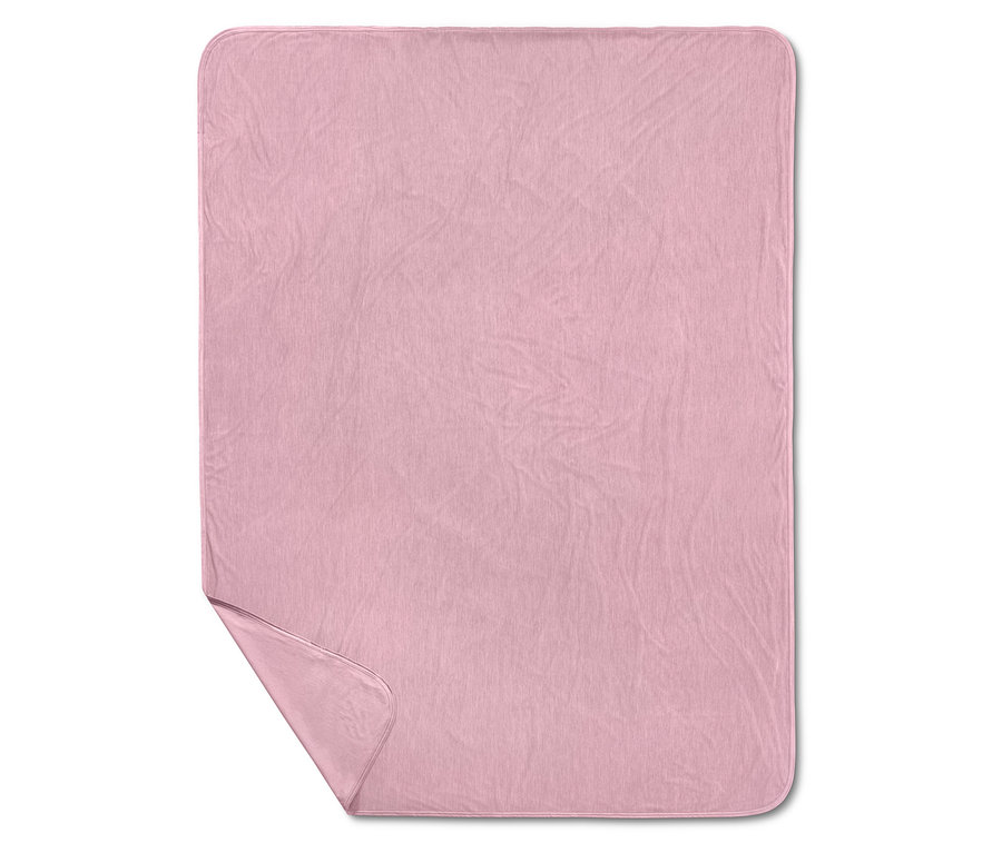 Růžová chladivá deka.