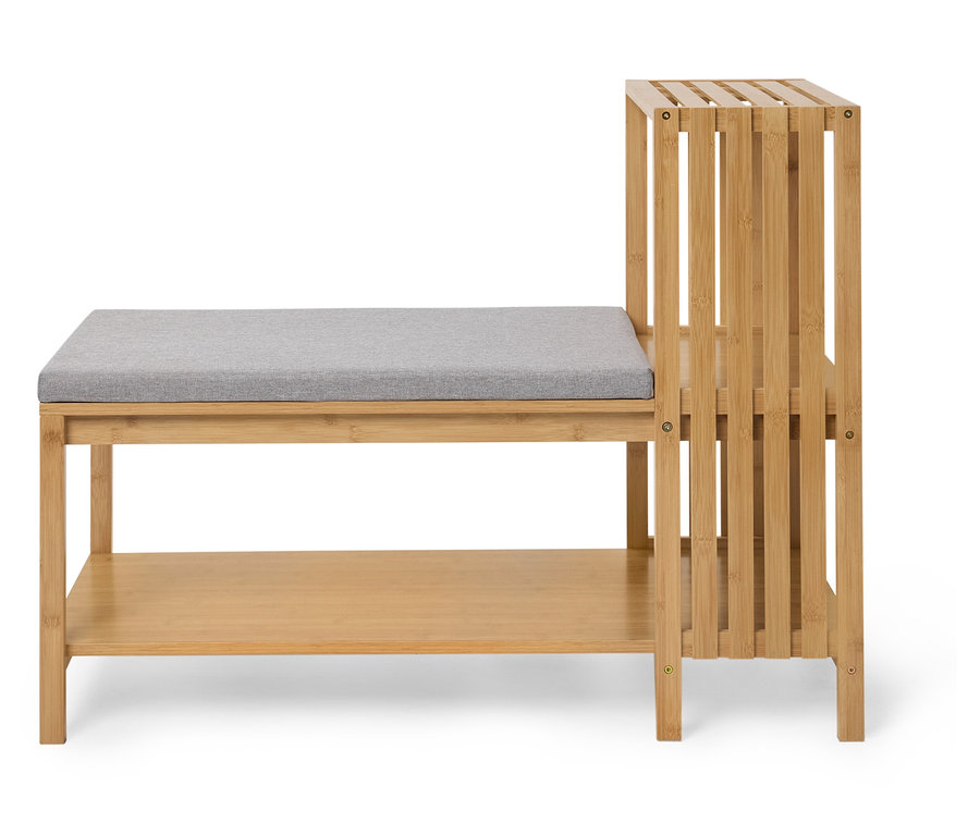 Dřevěná lavice se šedou sedací plochou a policí pod ní.