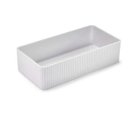 Bílý úložný box.