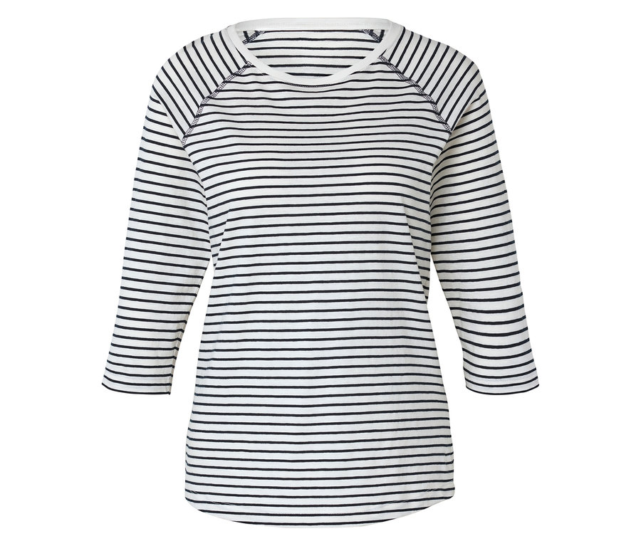 Proužkované bílé tričko s dlouhým rukávem s černými pruhy.