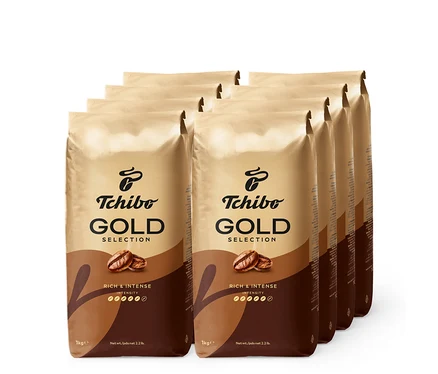 Osm balení zrnkové kávy Tchibo Gold Selection po 1 kg.