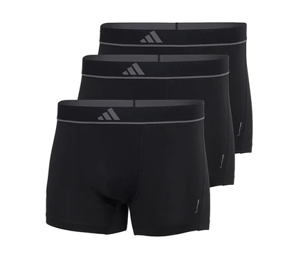 Tři černé boxerky naskládané na sobě, každé s tmavě šedým pasem, šedým logem Adidas a tenkým šedým pruhem. Text „CLIMACOOL“ je viditelný na boku každých boxerek.