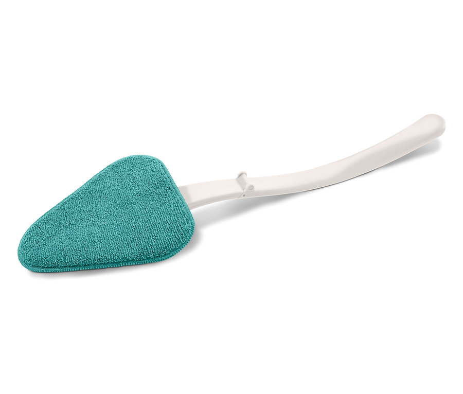 Čisticí pomůcka s modrozelenou látkovou hlavicí a bílou plastovou rukojetí.