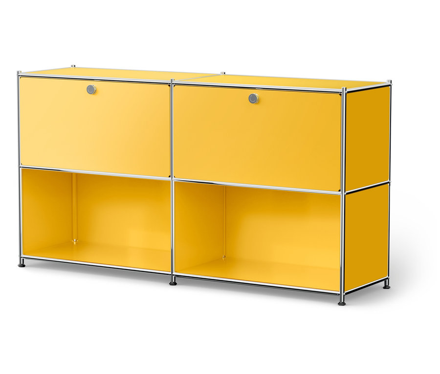 Žlutá modulární skříňka se stříbrným rámem a černými nohami.