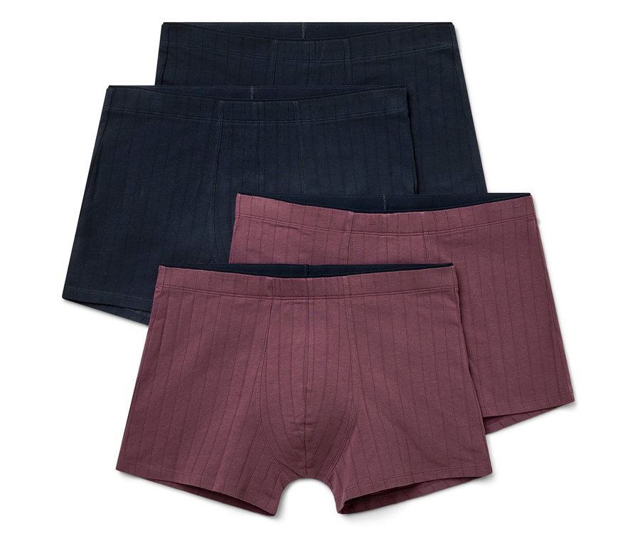 Čtyři kusy boxerek.