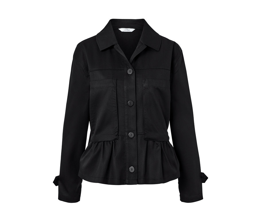 Černá košilová bunda s knoflíky.