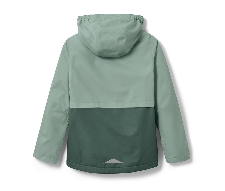 Zadní pohled na dětskou bundu do každého počasí v zelené a tmavě zelené barvě.