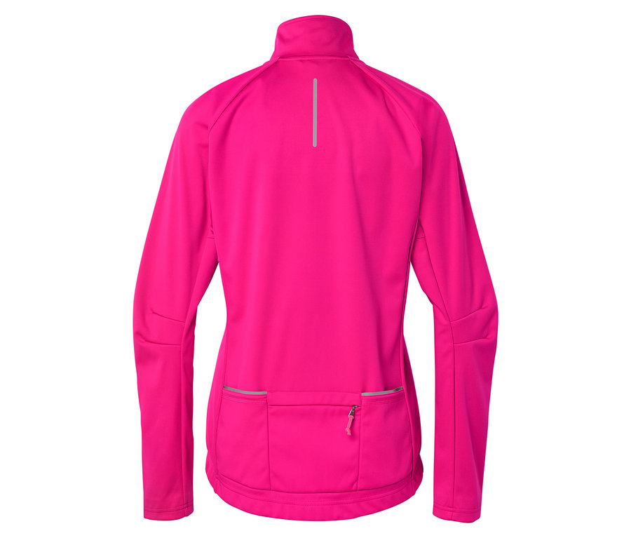 Pohled zezadu na růžovou sportovní bundu na zip s reflexním detailem.