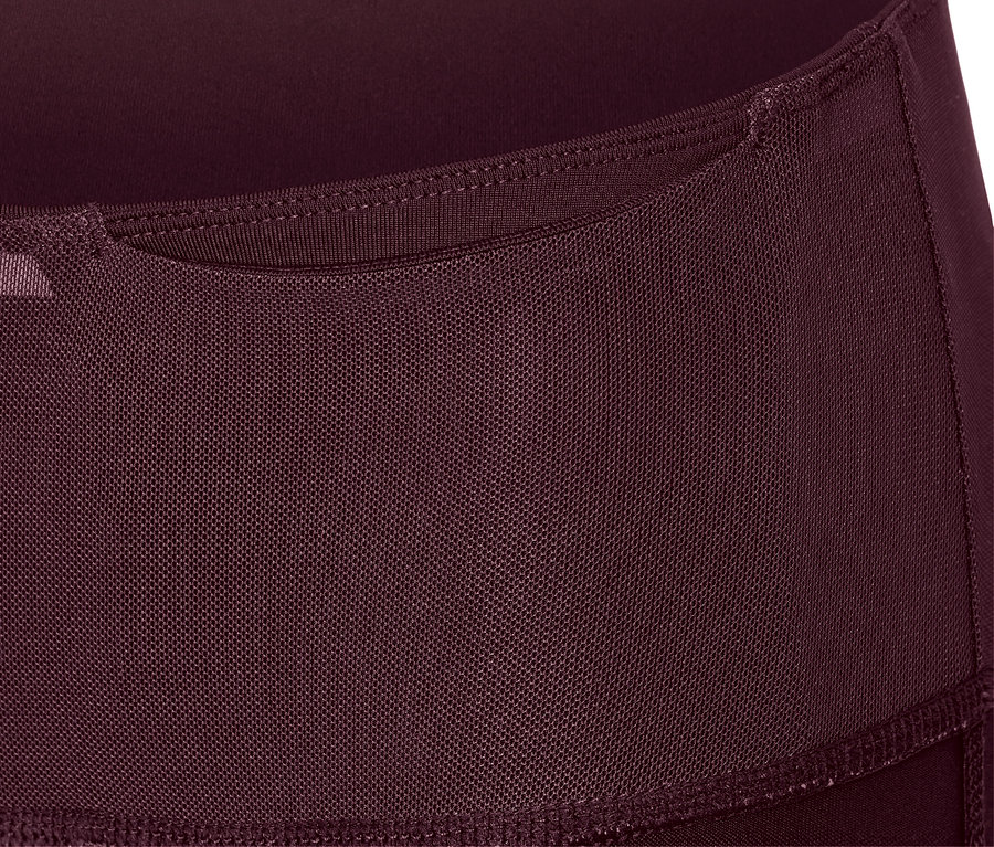 Detail bordó 3/4 sportovních legín s kapsou v pase.