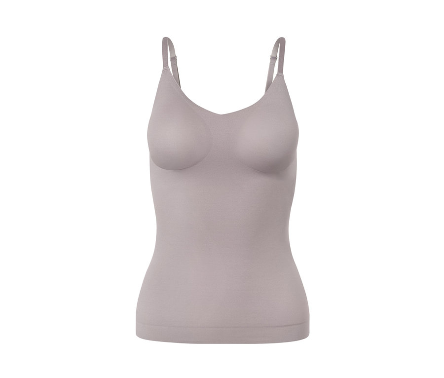 Béžová košilka »bonded« na bílém pozadí.