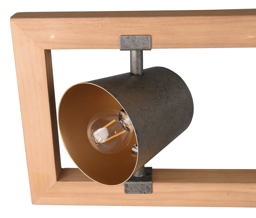 Detail Trio závěsného svítidla "Bell" se čtyřmi žárovkami.