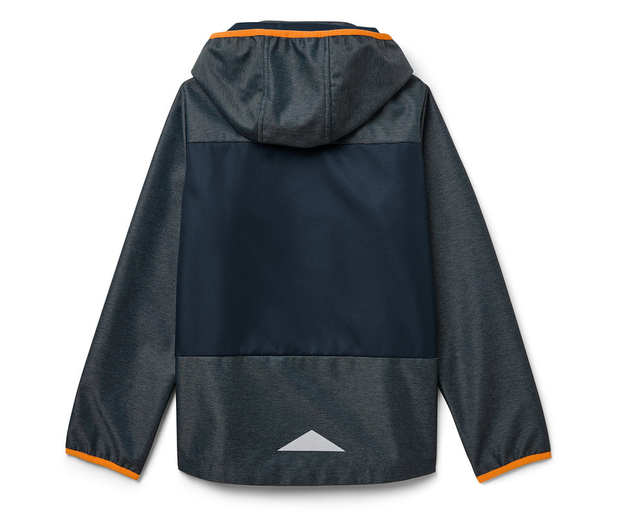 Detail zadní strany dětské softshellové bundy.