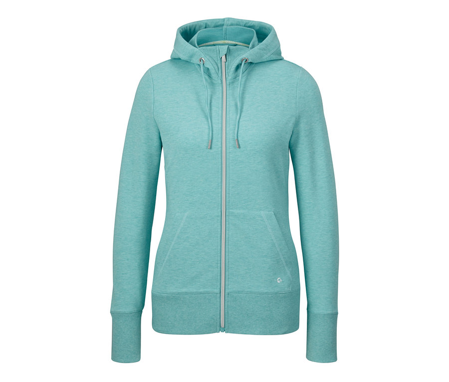 Světle modrá mikina s kapucí se zipem uprostřed.