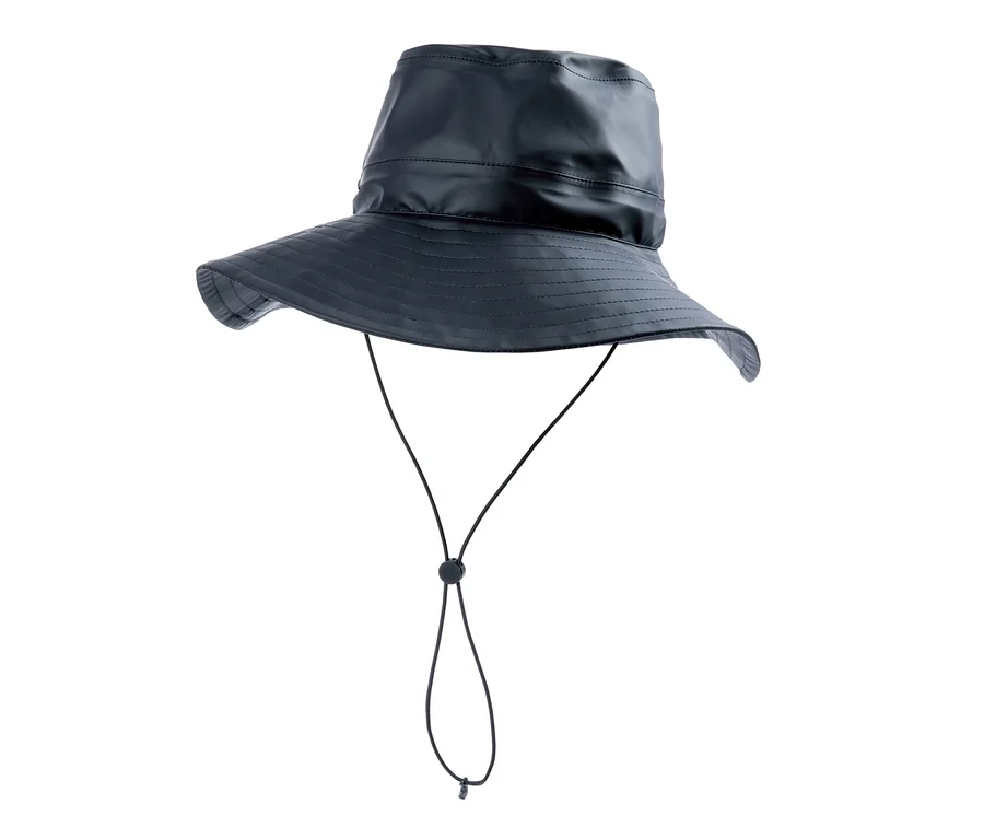 Detailní záběr na klobouk do deště.