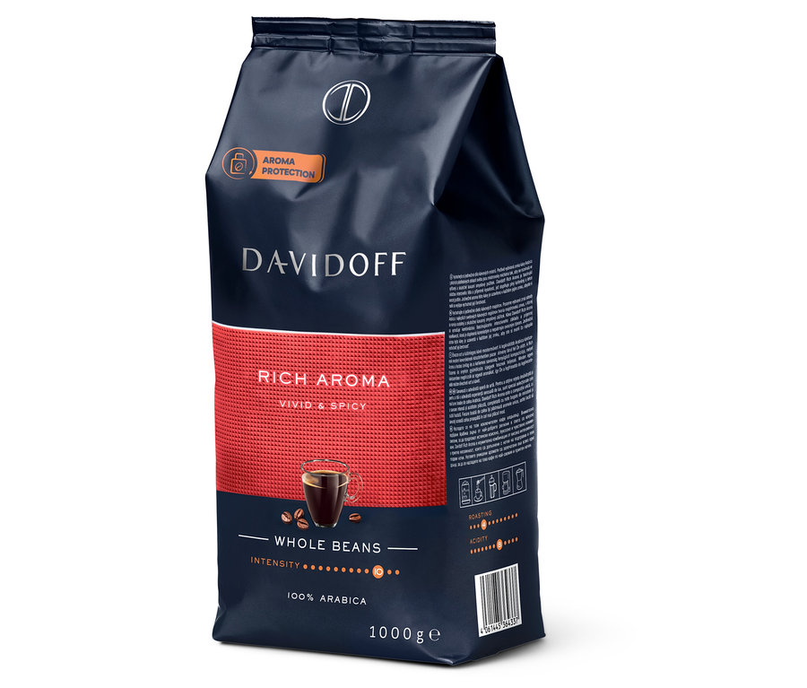 Balení zrnkové kávy Davidoff Rich Aroma 1 kg.