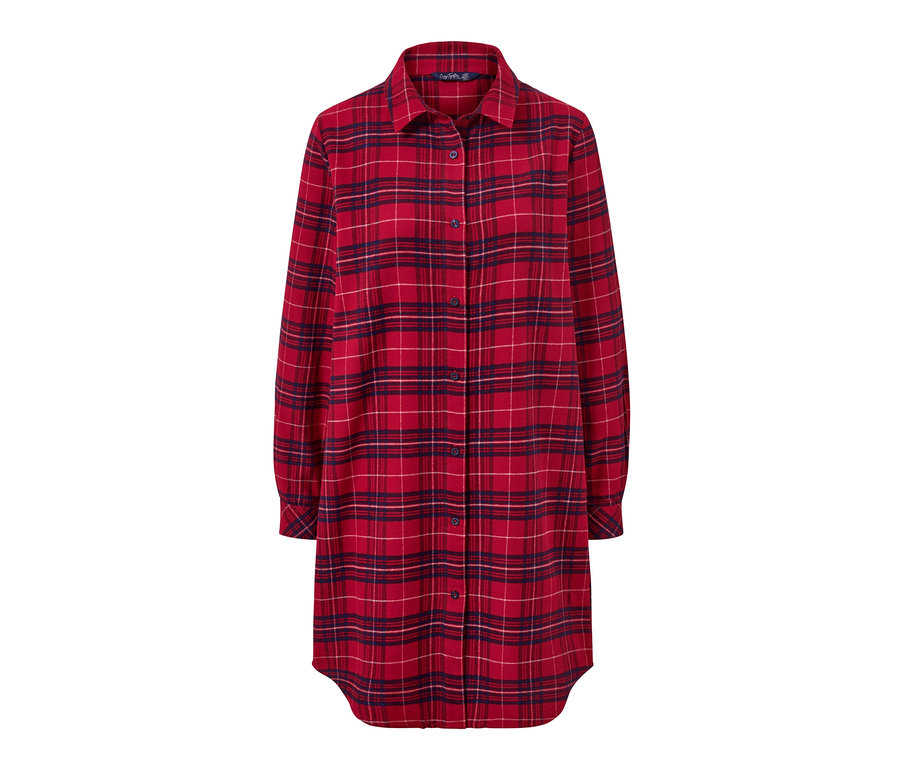 Červená flanelová noční košile s kostkovaným vzorem.