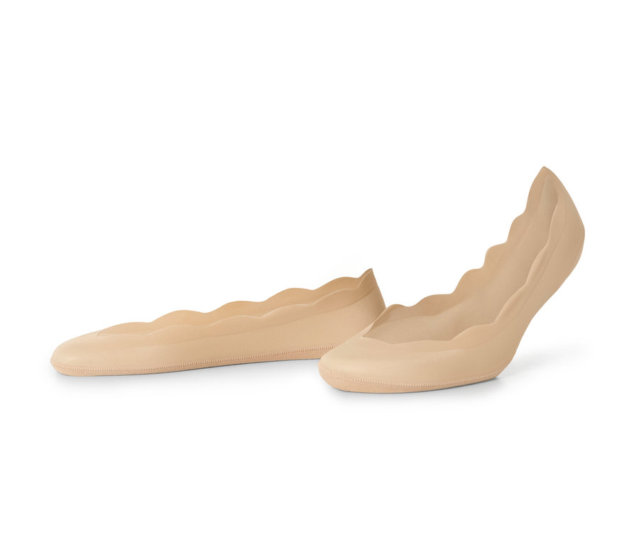 Dva páry béžových ťapek Magic Cut.