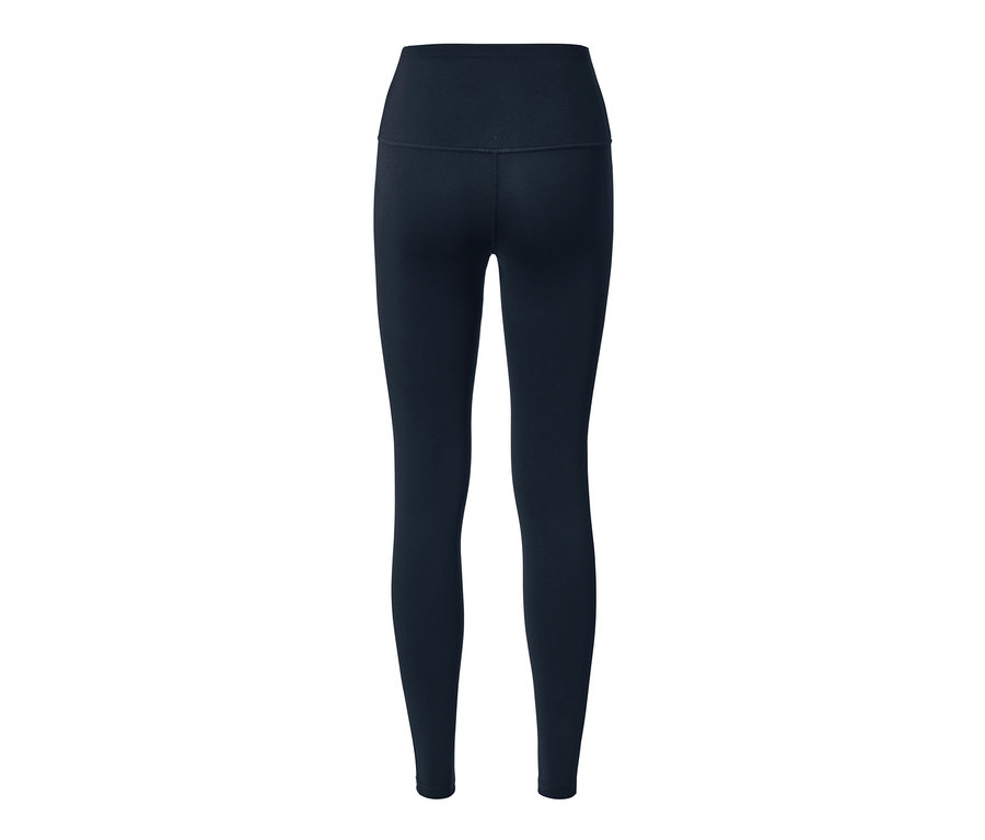 Detailní pohled zezadu na sportovní legíny, námořnická modrá.