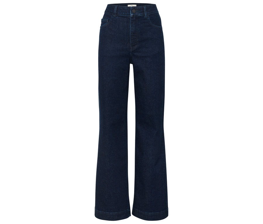 Tmavě modré džíny s rozšířenými nohavicemi.
