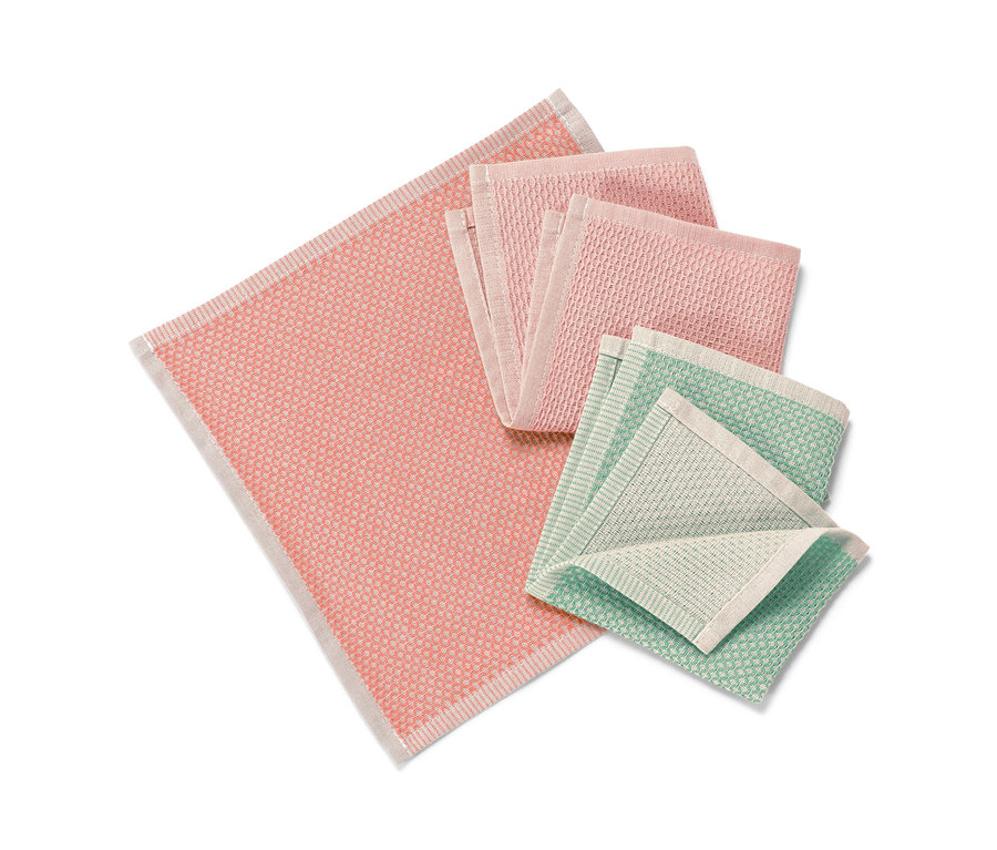 Růžové a zelené hadříky na nádobí, 3 ks, složené na bílém pozadí.