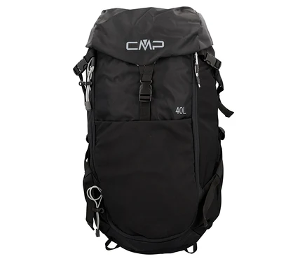 Černý batoh CMP o objemu 40L.