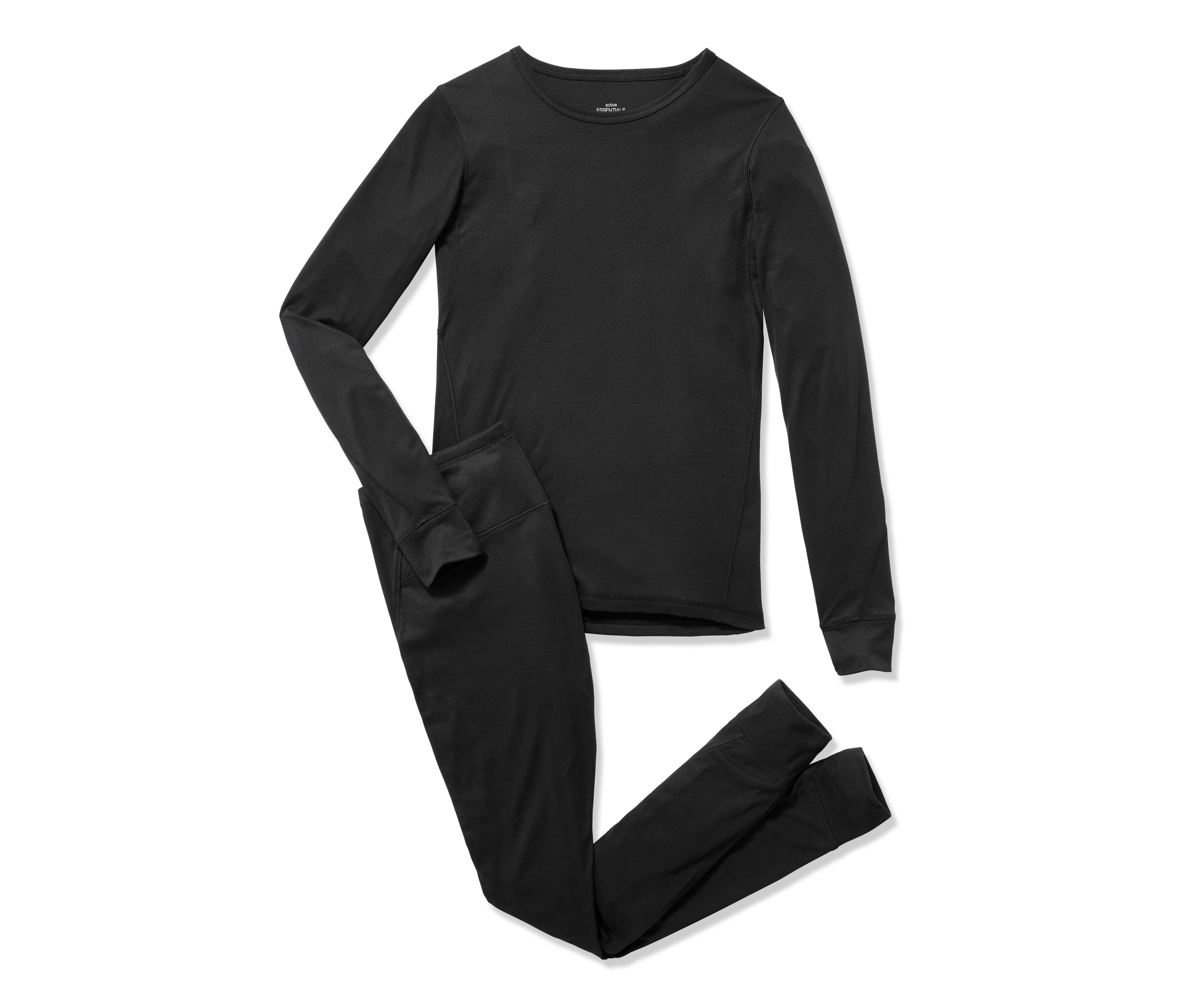 Černé funkční termoprádlo.