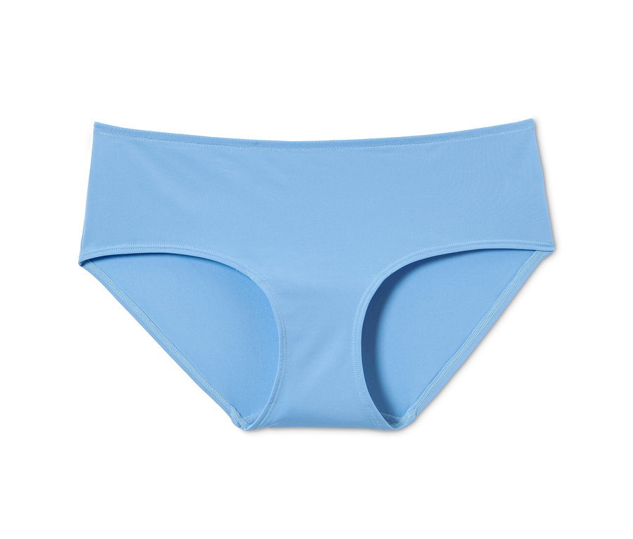 Světle modré kalhotky.