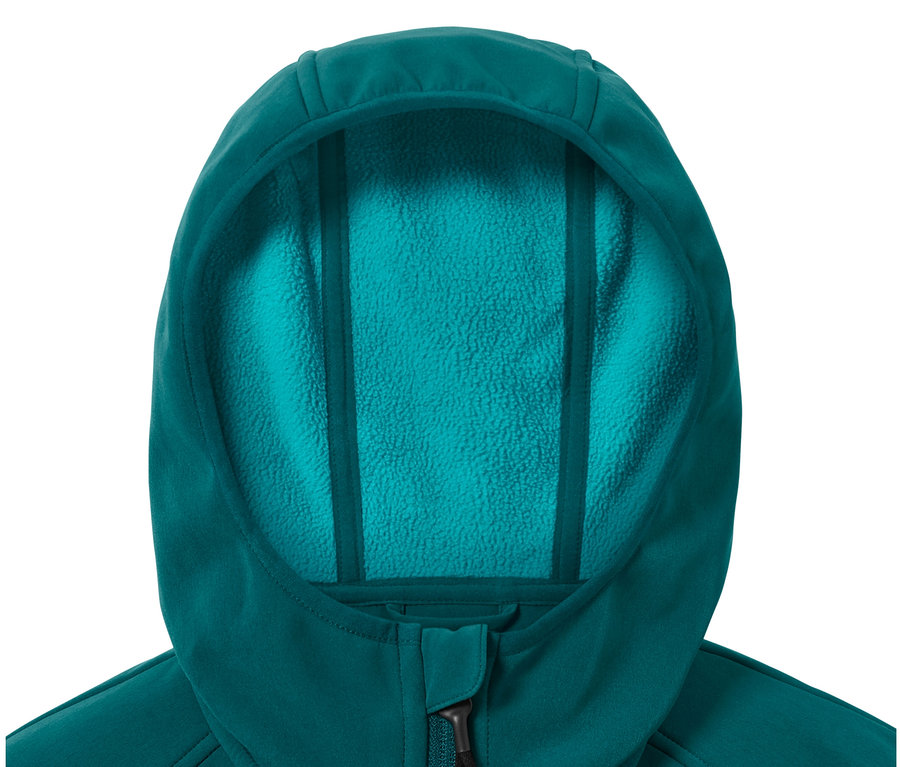 Detail kapuce softshellové bundy.