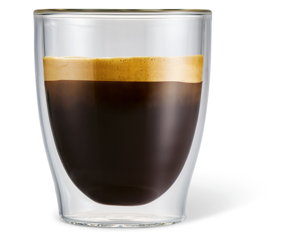 Káva caffè crema ve sklenici na caffè crema.