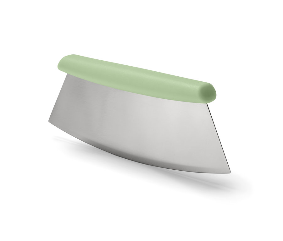 Kráječ na pizzu a bylinky s pastelově zelenou rukojetí.