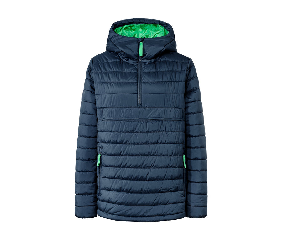 Tmavě modrá prošívaná bunda s kapucí.