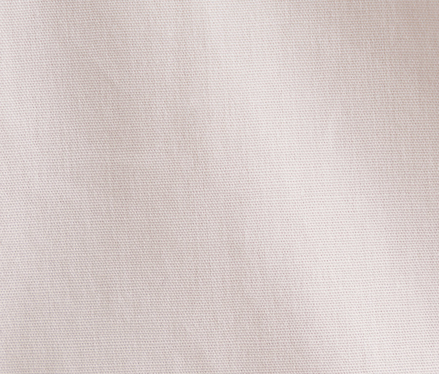 Detail světle růžové halenky Seidensticker slim fit.