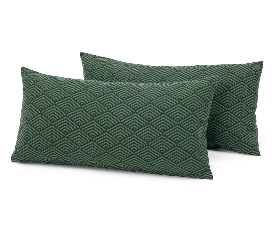 Dva obdélníkové polštáře s geometrickým vzorem v zelených odstínech.