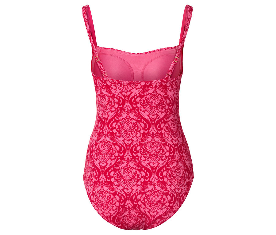 Pohled zezadu na růžové plavky s ramínky a celoplošným vzorem.