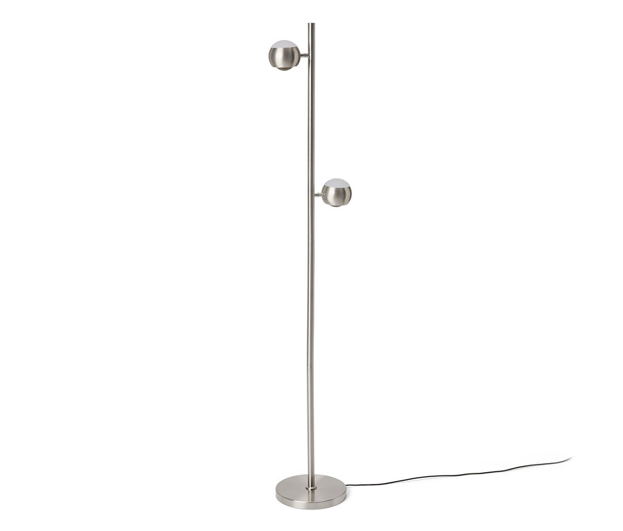 Podlahová lampa z broušeného kovu s kulatou základnou a dvěma kulovými světly.