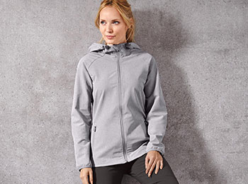 Softshell – multitalent do špatného počasí